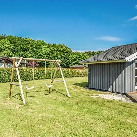 Beautiful Home In Rudkobing With Sauna