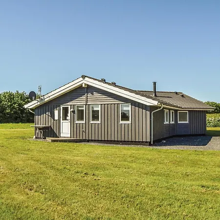 Beautiful Home In Rudkobing With Sauna Ferienhaus Spodsbjerg